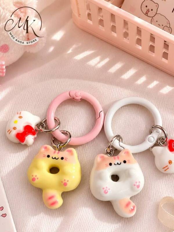 móc khóa charm